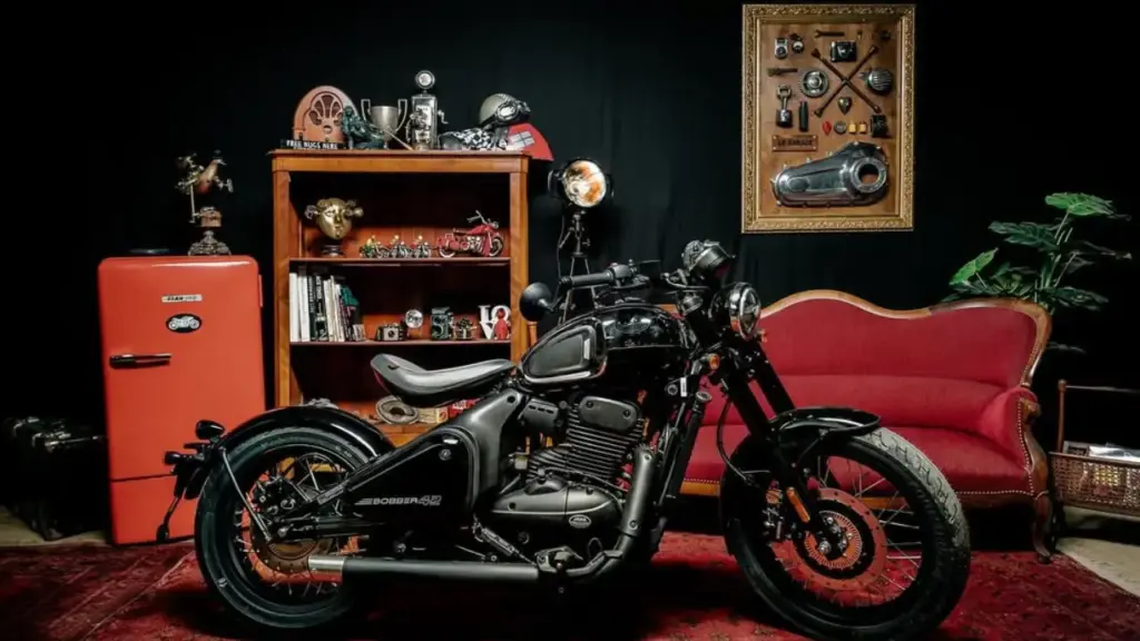 Jawa 42 bobber