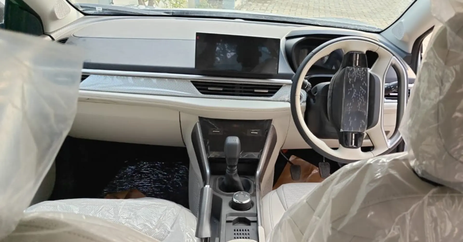 Tata Curvv Updated with New Interior and Dual Zone AC