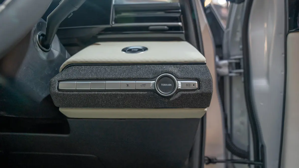 Tata Sierra Terrain switch