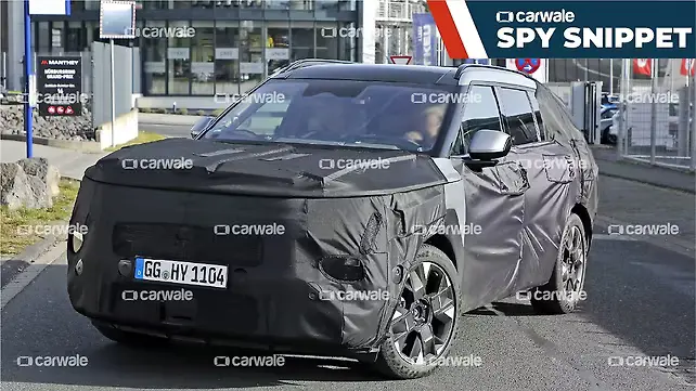 Tucson facelift exterior left front three quarter