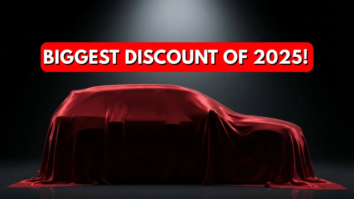 Don’t Buy a 7 Seater Before Seeing This HUGE Year End Discounts Up to ₹4 Lakh!