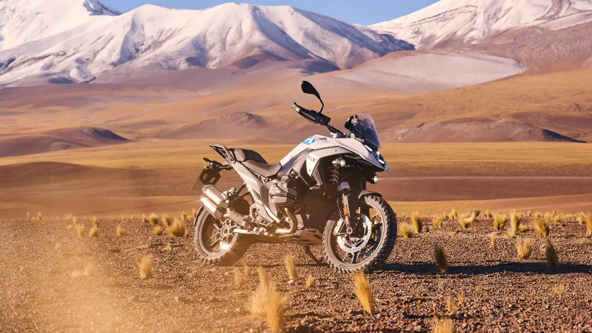 New Colours for F 900 GS and R 1300 GS Revealed