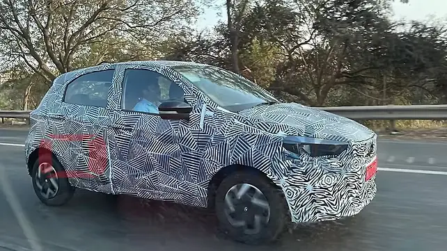 Tiago ev exterior right front three quarter