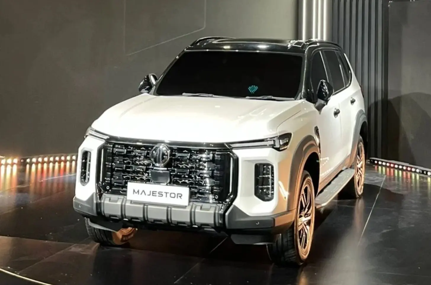 MG Majestor SUV Launch On Feb