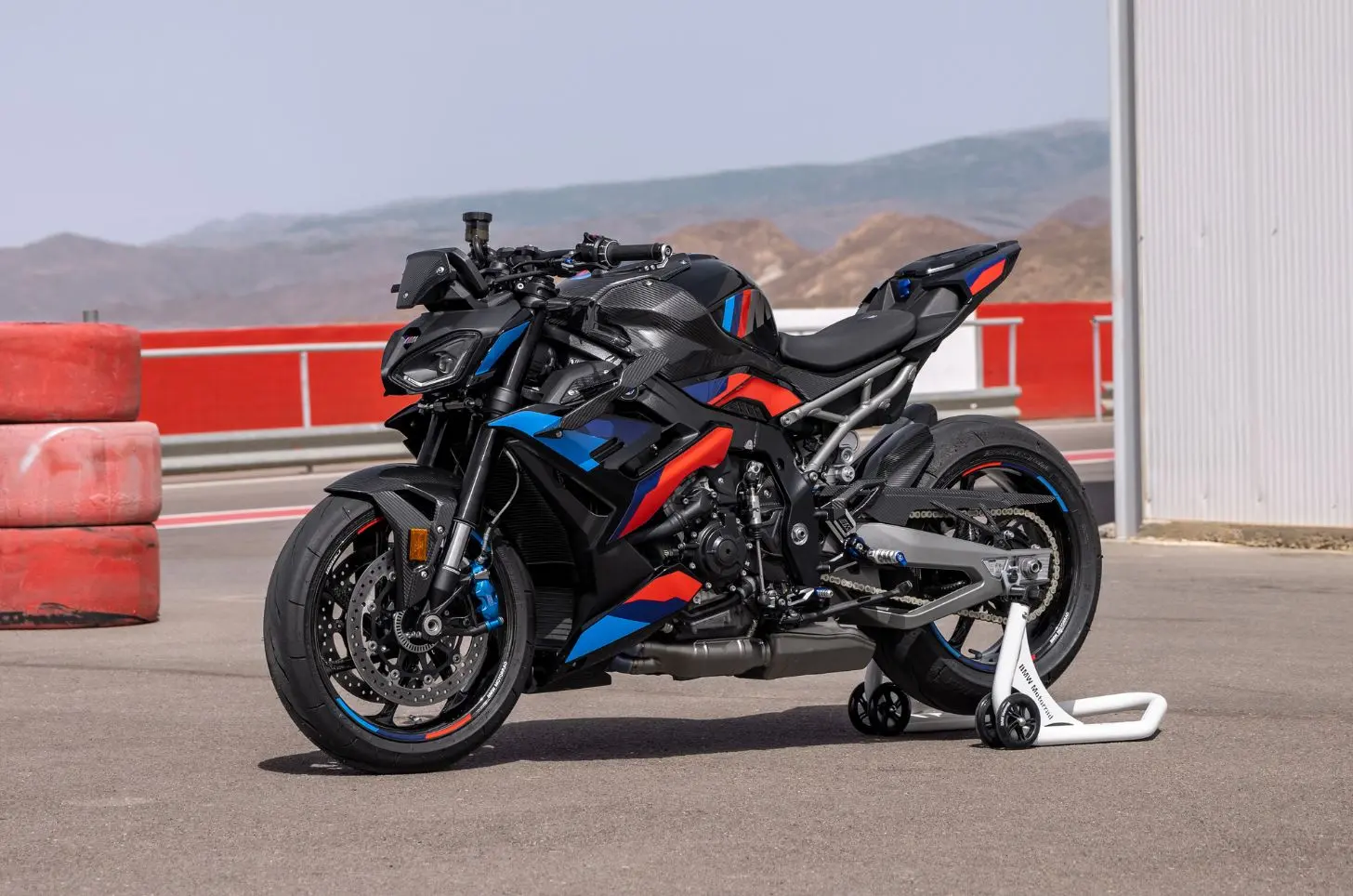BMW M 1000 R launched in India at Rs 33.50 lakh