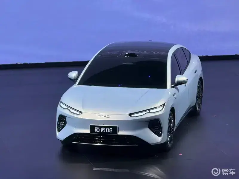 BYD Seal 08 electric sedan