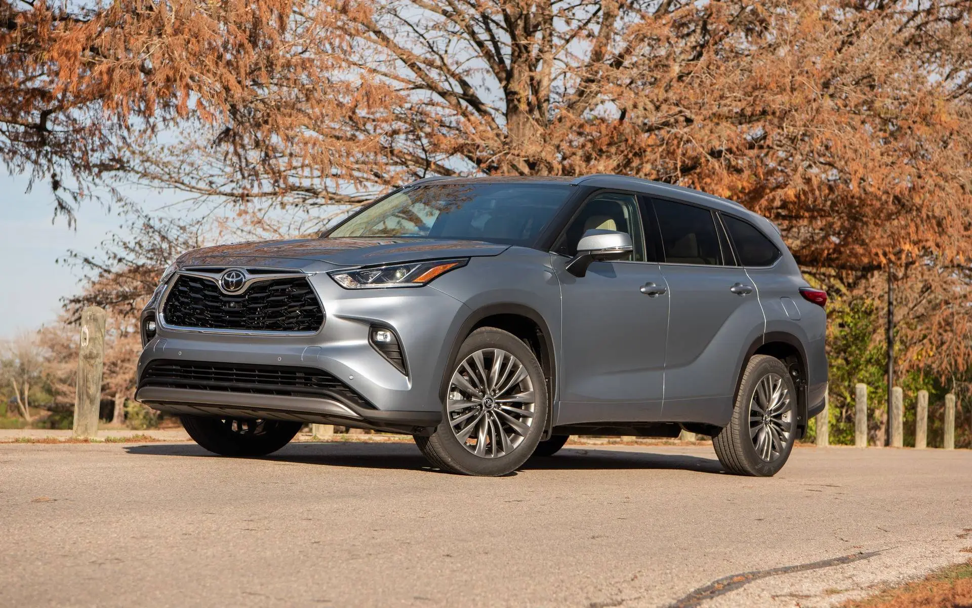 Toyota Recalls Highlander SUVs