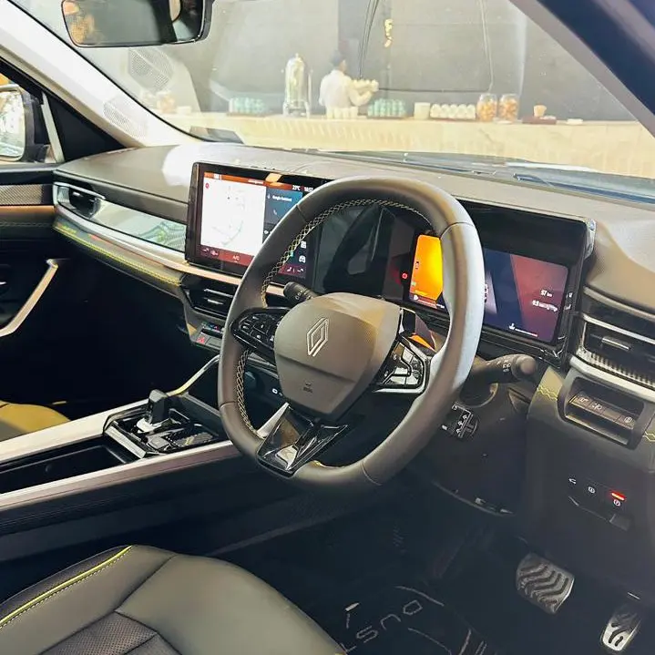 New Renault Duster interior