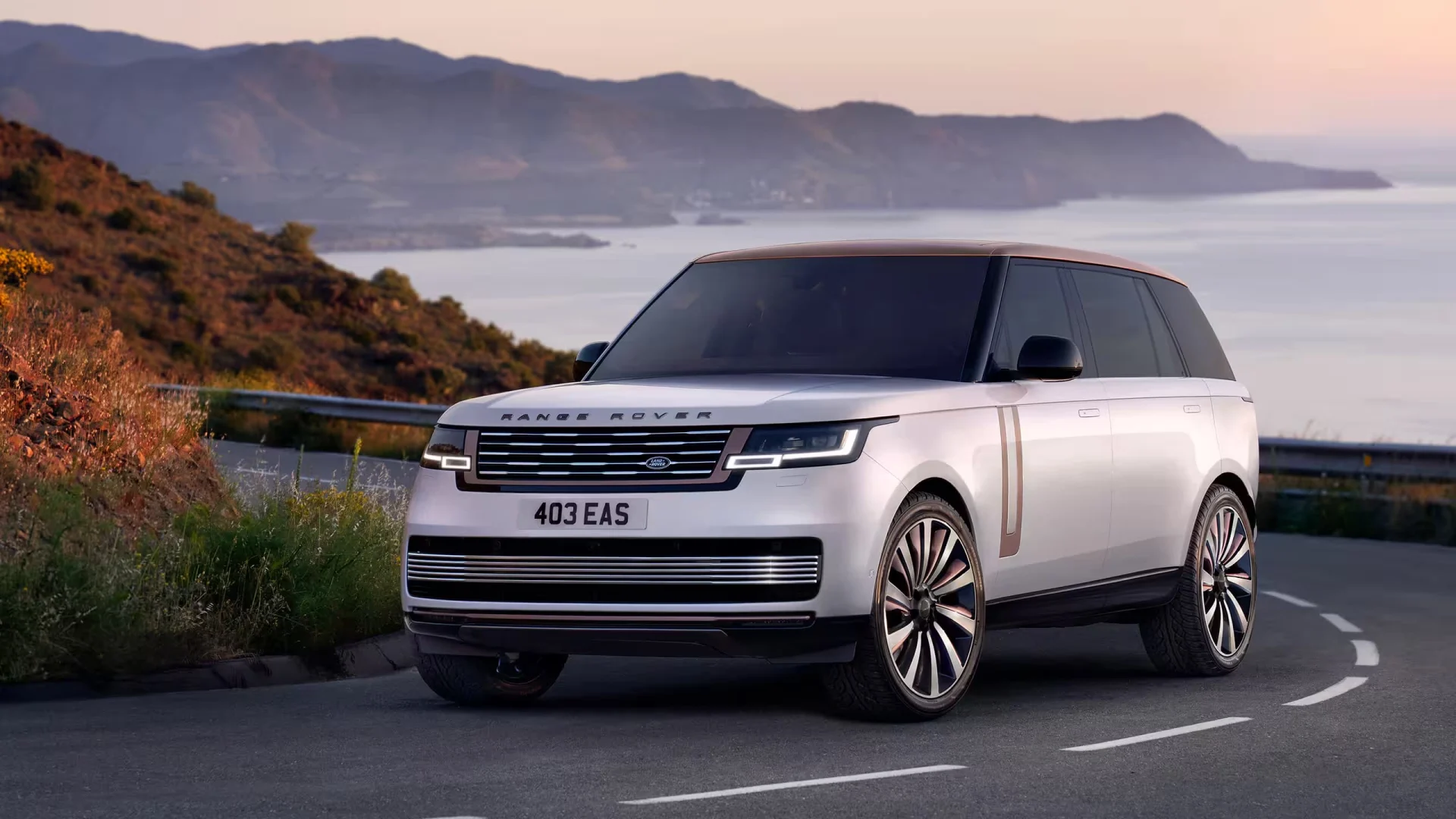 Range Rover Vogue of virat Kohli